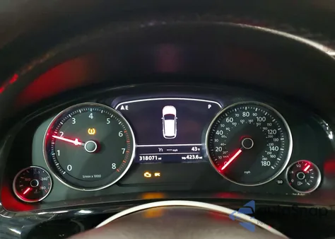 2013 Volkswagen Touareg V6 z USA, uszkodzony, nr VIN WVGEF9BPXDD002481